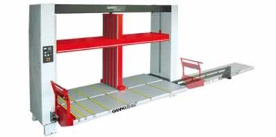 OPȚIUNE: MASĂ DE PREMONTAJ